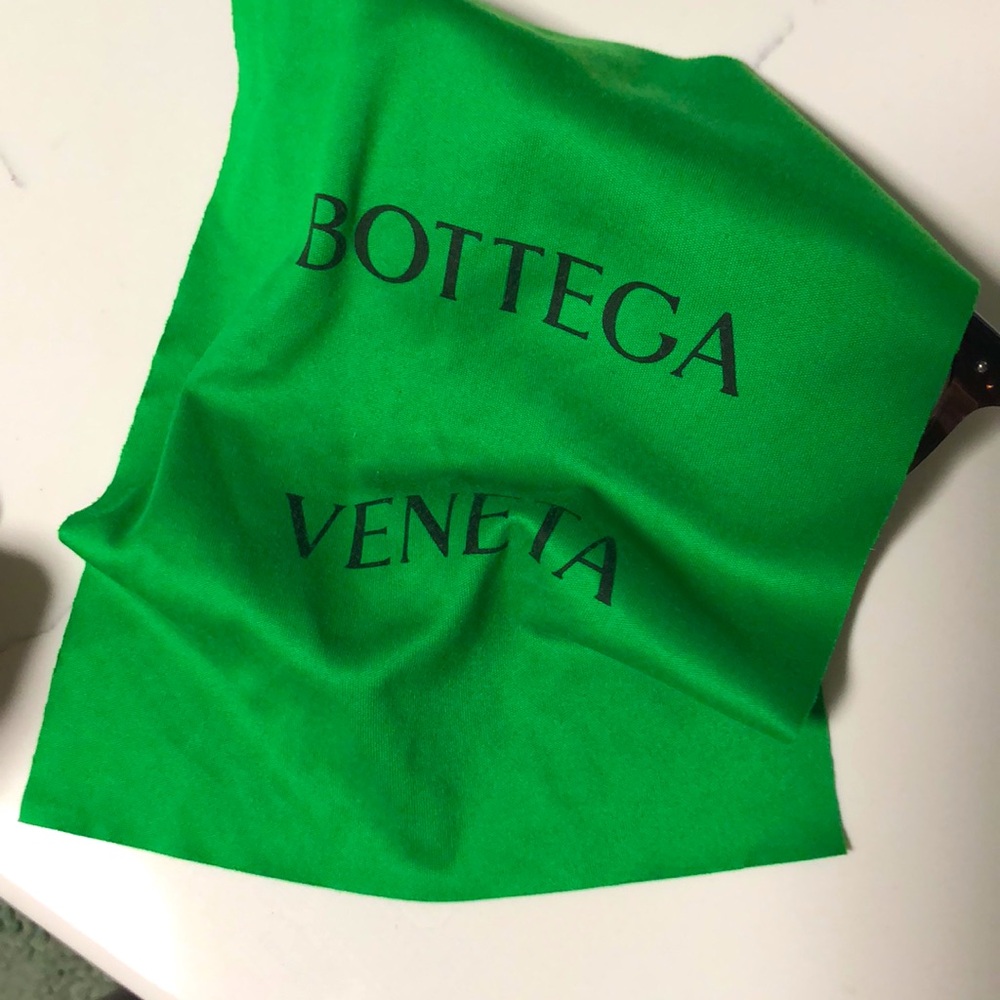 Bottega Veneta Eyeglasses - Picture 12 of 14